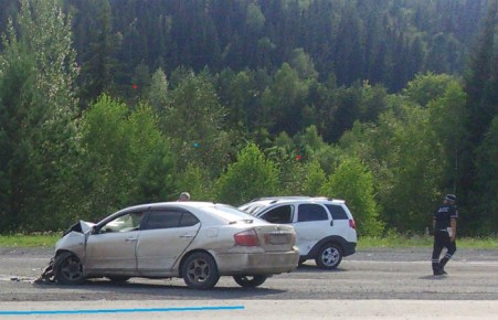 Два человека пострадали в лобовом ДТП на трассе Абакан - Ак-Довурак