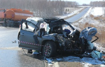 Семья из Иркутской области погибла в ДТП с бензовозом под Красноярском