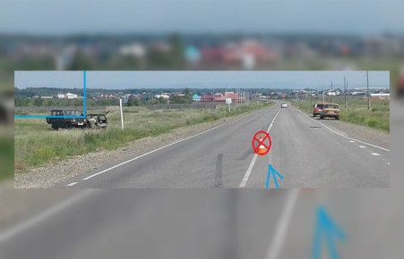 В Хакасии ВАЗ подтолкнул на трассе "Оку" с 87-летним водителем