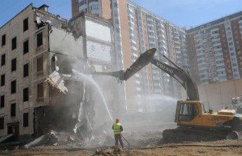 Программу сноса пятиэтажек могут распространить на всю страну