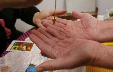 В Черногорске мошенницы выманили у пенсионерки 220 тысяч рублей