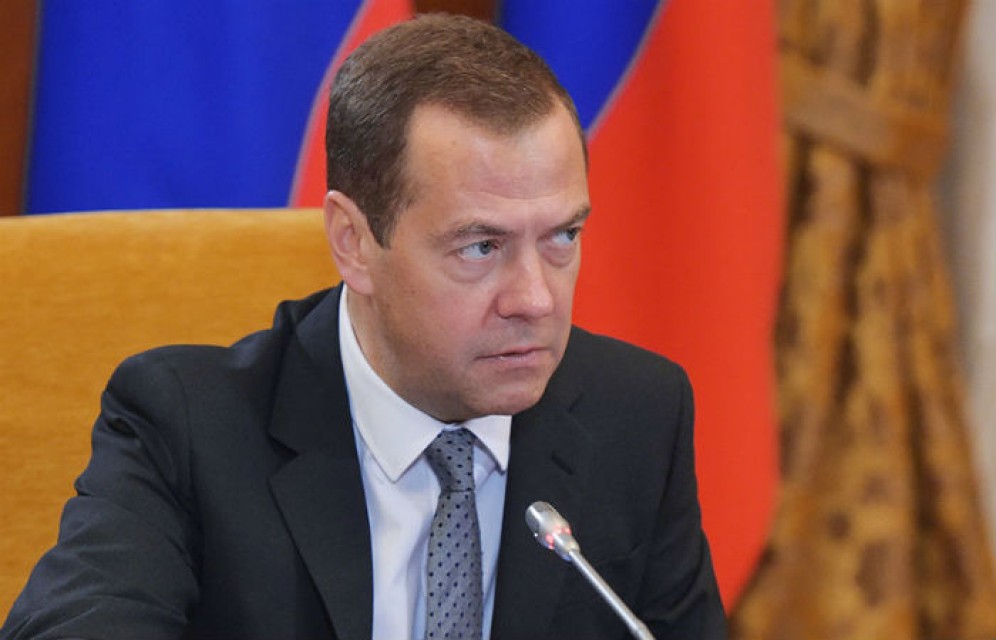 Медведев предрек, что санкции США против РФ продлятся десятилетия