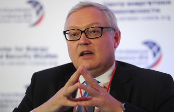 Россия сократит зависимость от доллара