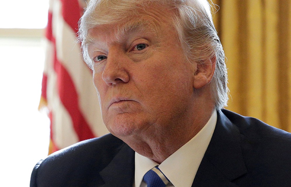 Рейтинг популярности Трампа достиг нового минимума