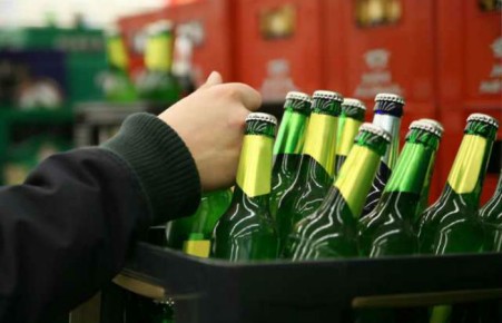 Около 15 тонн алкоголя изъяли полицейские Абакана у жителя Алтайского края