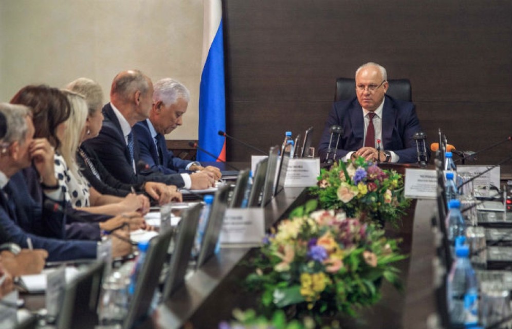 Виктор Зимин: Реализация проекта комплексного развития Хакасии требует постоянного взаимодействия власти и бизнеса