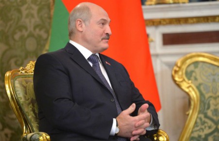 Лукашенко считает, что между РФ и США не начнется ядерная война