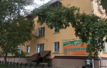 В Абакане собственница магазина препятствовала капремонту