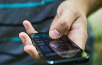 Стоимость мобильной связи в России выросла на 15%