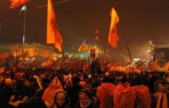 Путин: Россия не допустит "цветных революций" на своей территории