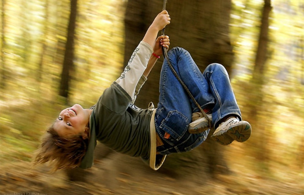 В Абакане два ребенка травмировались, сорвавшись с высоты