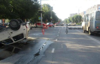 В Абакане перевернулась «Нива»