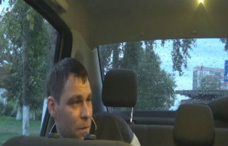 В Черногорске пьяный водитель, убегая от патруля ДПС, врезался в остановку 