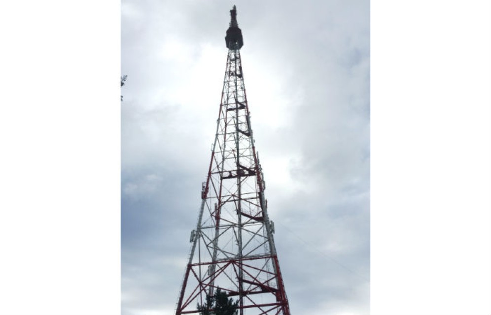 В Абакане ночью сняли вора с телевышки и отправили в психушку