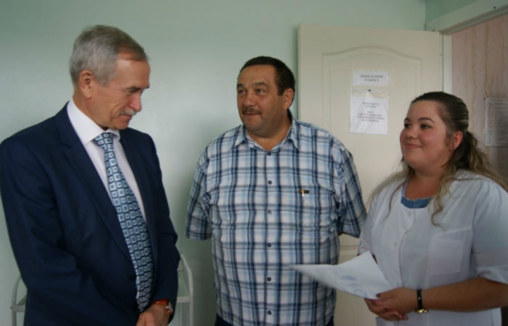 В Хакасии сельские ФАПы оснащают аппаратами для дистанционной ЭКГ