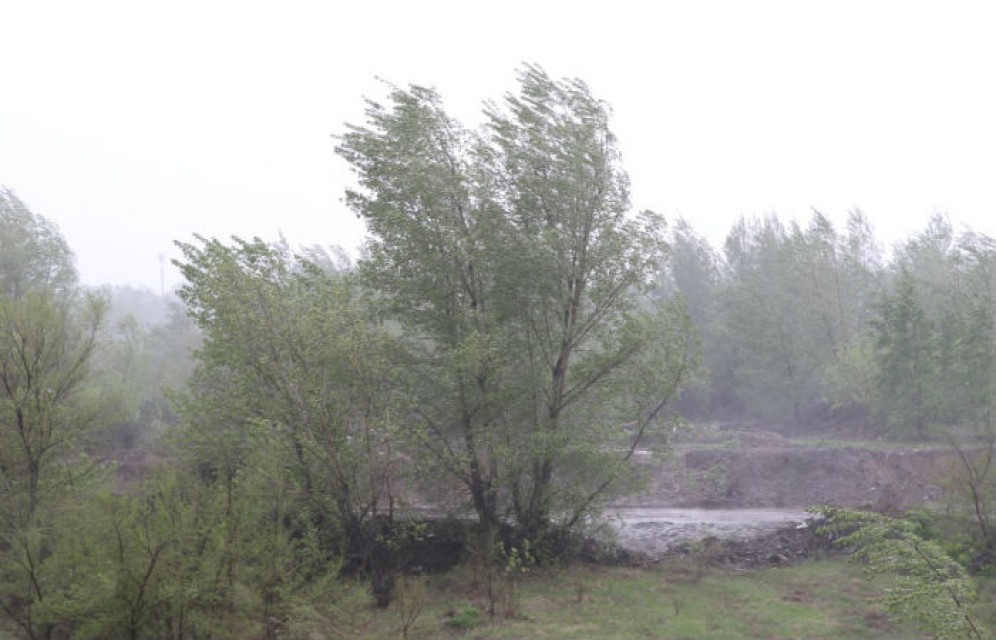 На Хакасию обрушатся ветер и грозы