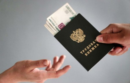 Путин предложил приравнять МРОТ к прожиточному минимуму