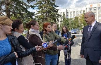 Замглавы Хакасии о телефонных атаках: Республика эту «тренировку» прошла достойно