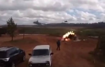 Вертолет случайно обстрелял зрителей на учениях «Запад-2017»