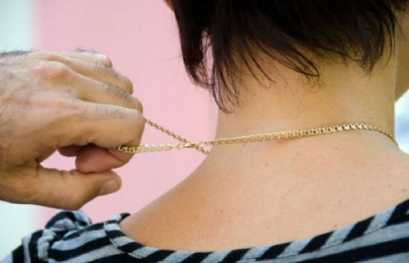 В Черногорске будут судить грабителя-рецидивиста