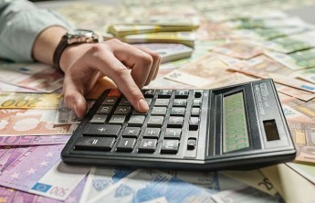 В Абакане прокуратура сэкономила городскому бюджету 3,5 млн рублей