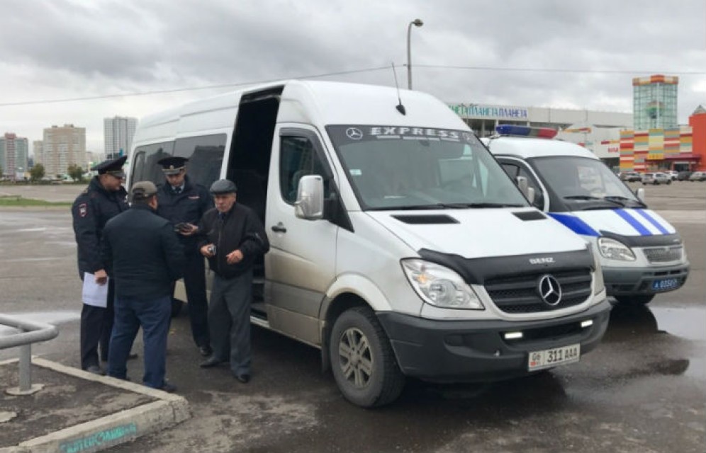 В Красноярске инспекторы нашли неисправности у рейсовых автобусов до Хакасии