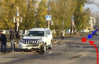 В Черногорске "Corolla" не уступила дорогу джипу - пострадали женщина и ребенок