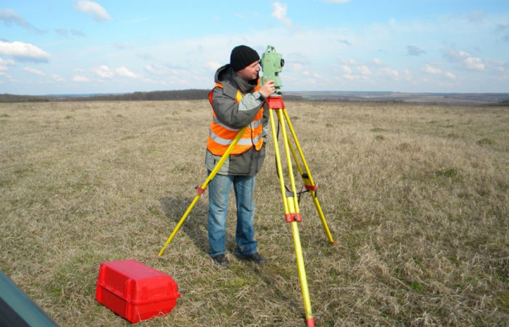 Жителям Хакасии надо поторопиться с уточнением границ участков