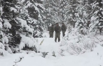 Спецназ преодолел сто километров заснеженной сибирской тайги