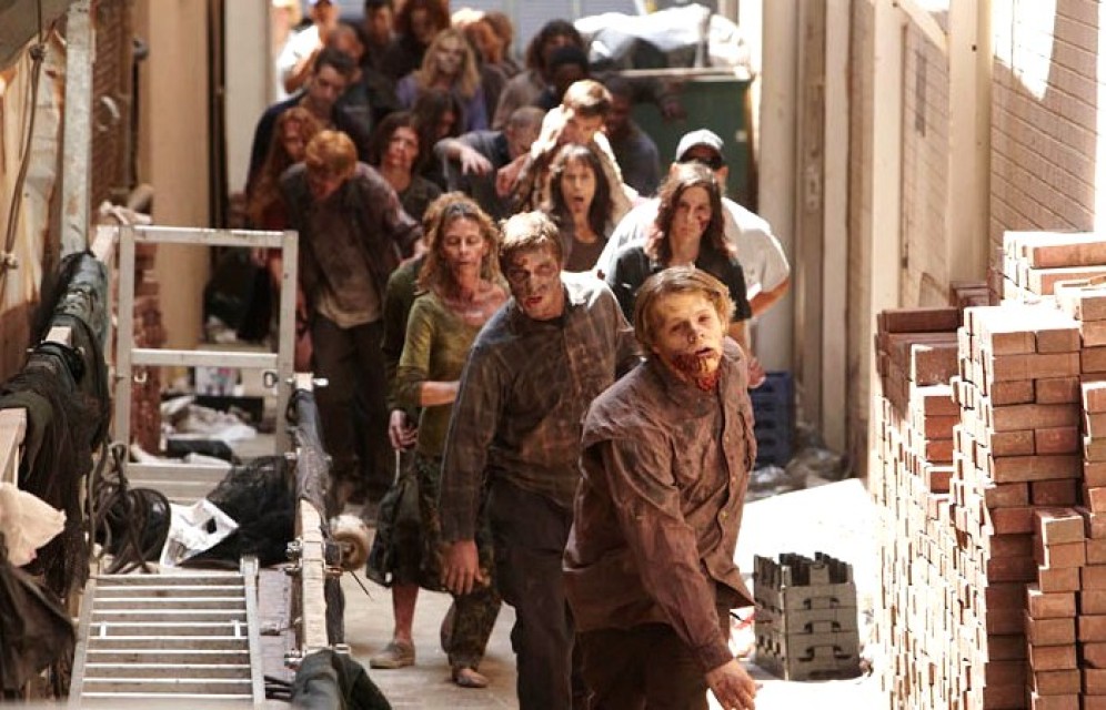 «Ходячих мертвецов» пообещали показывать еще десять лет