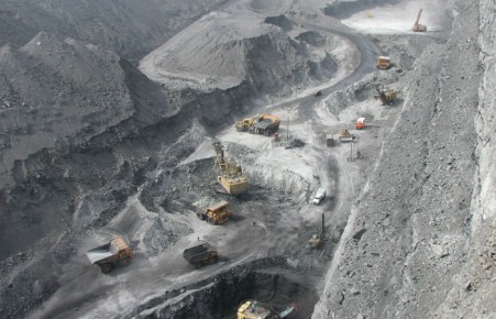 Глава Хакасии и гендиректор АО «Русский уголь» обсудили реализацию социальных проектов