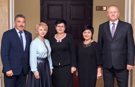 Глава Хакасии назначил заместителей министра образования и науки республики