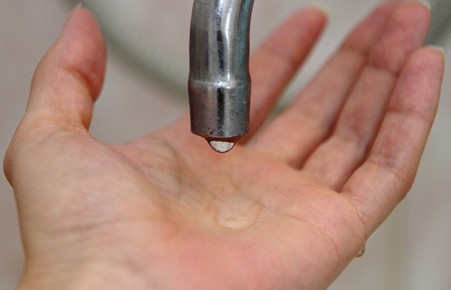 Авария оставила оставила без воды более 150 человек в Шира