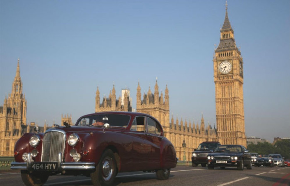 В Лондоне введут дополнительный сбор за выхлопы старых автомобилей