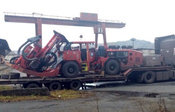 Глава Хакасии осмотрел новую технику на «Абазинском руднике»