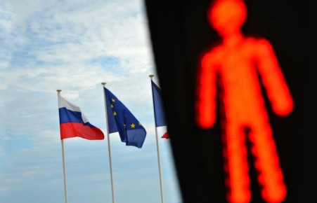 Россия расширила санкции против Запада