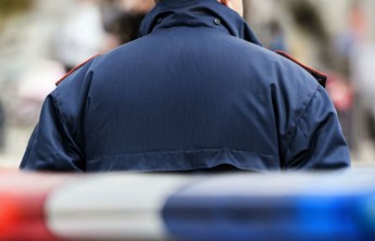 Житель Усть-Абакана набросился с ножом на сотрудника ДПС