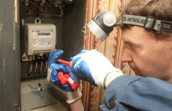 Жителям Хакасии предстоит заменить электросчетчики