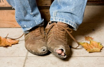 Опрос: Россияне считают бедностью доход в 20 тысяч рублей