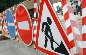 В Абакане на несколько дней закрыты съезды на дамбы с Коммунального моста