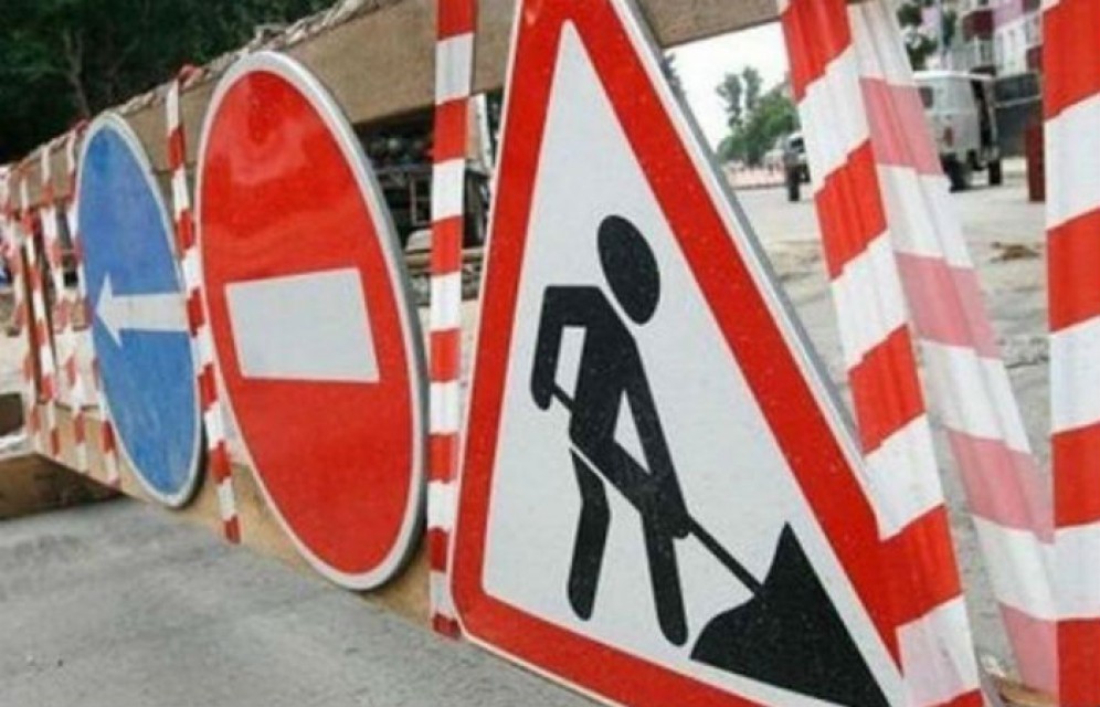 В Абакане на несколько дней закрыты съезды на дамбы с Коммунального моста