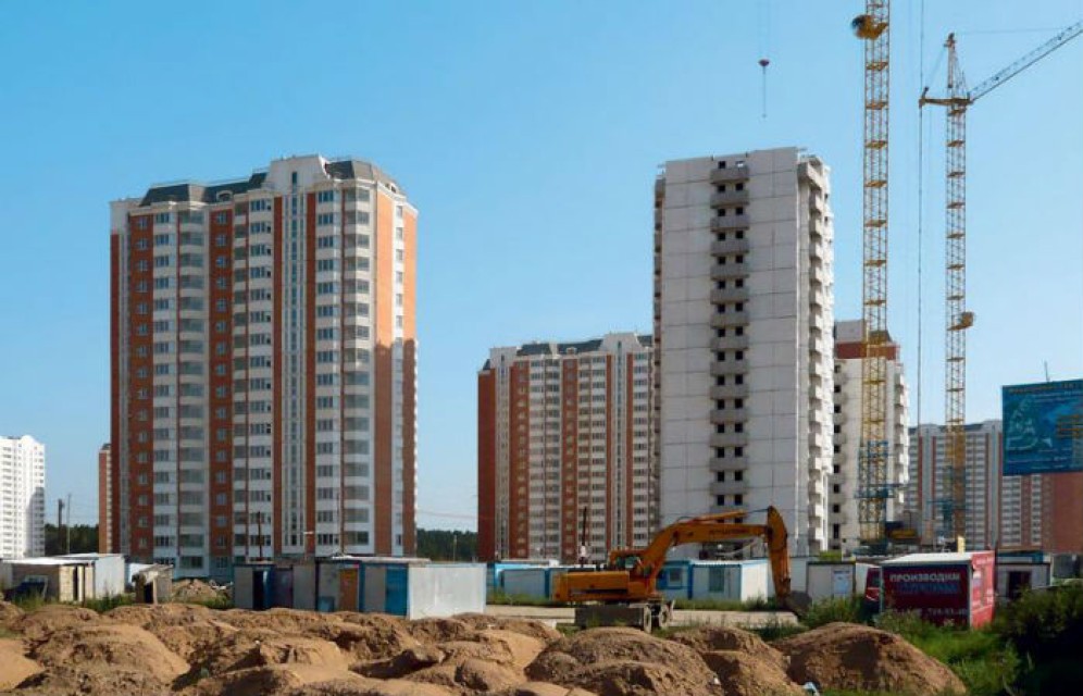 Путин поручил отказаться от долевого строительства за три года