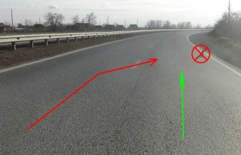 В Хакасии автоледи на трассе поплатилась за то, что не уступила дорогу ВАЗу