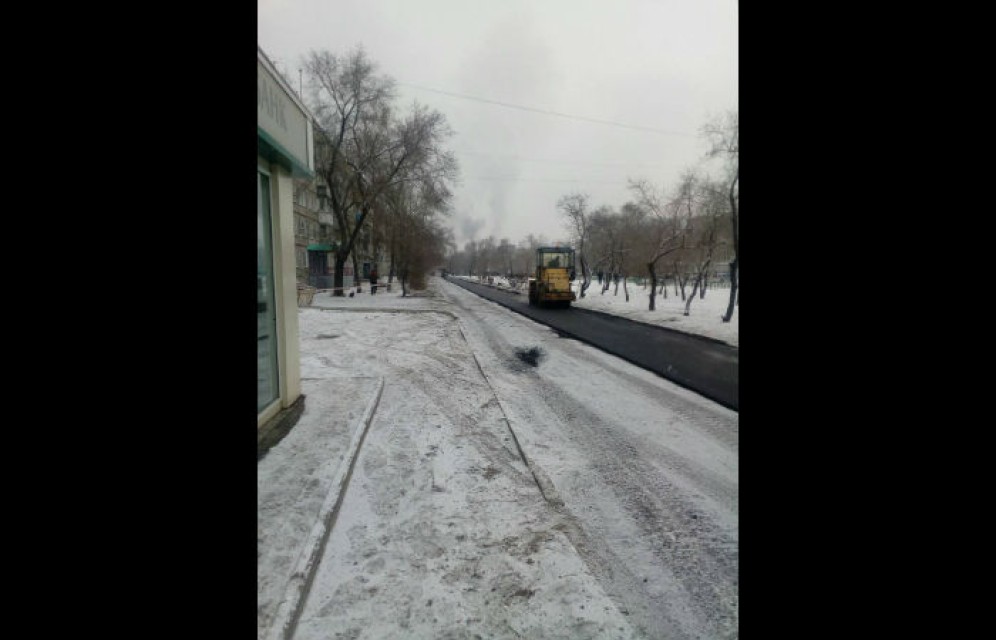 В Черногорске осваивают технологии укладки асфальта в снег
