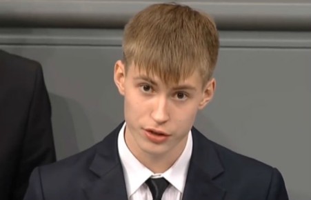 Ученые-историки на Урале просят не политизировать заявление школьника о солдатах вермахта