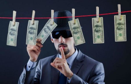 Житель Санкт-Петербурга открыл в Хакасии интернет-магазин по продаже наркотиков