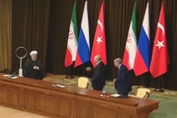 Путин уронил стул Эрдогана ​