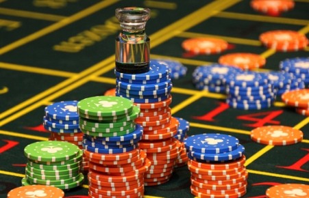 Путин удвоил ставку налога на игорный бизнес