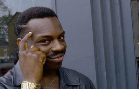 Россиянам предложили зарабатывать на мемах