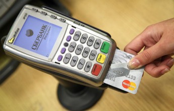 Сбербанк сообщил о массовых сбоях при оплате картами